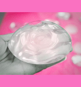 breast-implant-pros-and-cons-1